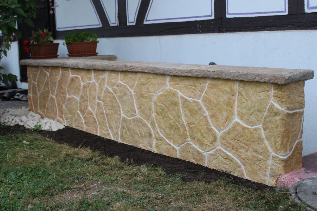 Eine Sandsteinmauer aus dem Nichts gezaubert mit DECO CREATE